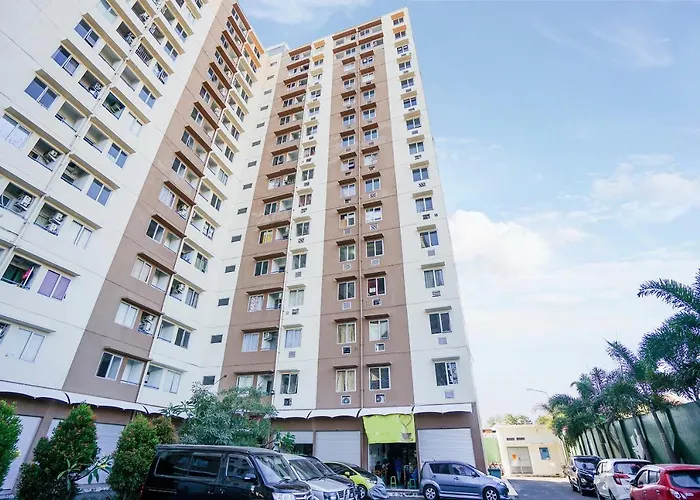 Oyo 91964 Menara Rungkut Surabaya Hotel Gununganjar